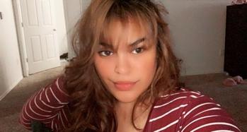 Moni, 23  female escort, Odessa