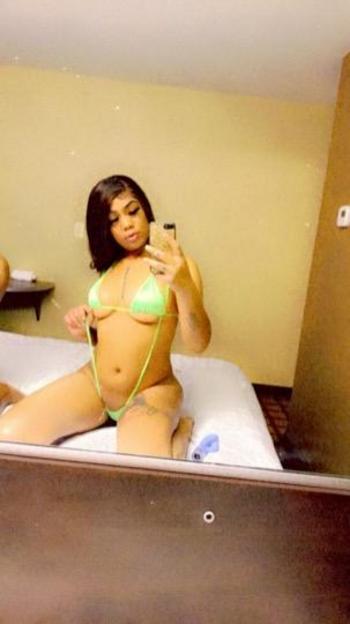 Mrs.Nympho, 22  female escort, Odessa