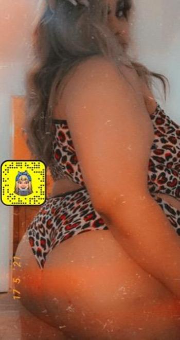 Honey, 21  female escort, Odessa