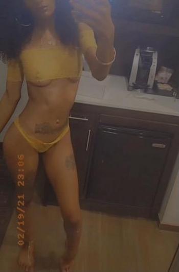 Lex, 24  female escort, Odessa