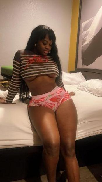 Chanel , 23  female escort, Odessa
