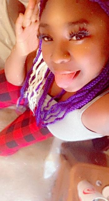 Diamond, 21  female escort, Odessa