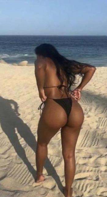 Karol, 28  female escort, Odessa