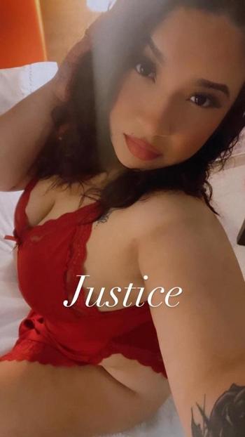 Avani, 23  female escort, Odessa