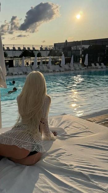 Isabella , 23  female escort, Odessa