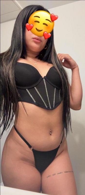 Helen, 24  female escort, Odessa
