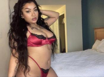 Toshakda bir yigit oldida onanizm Sibayning yalangoch qizlari